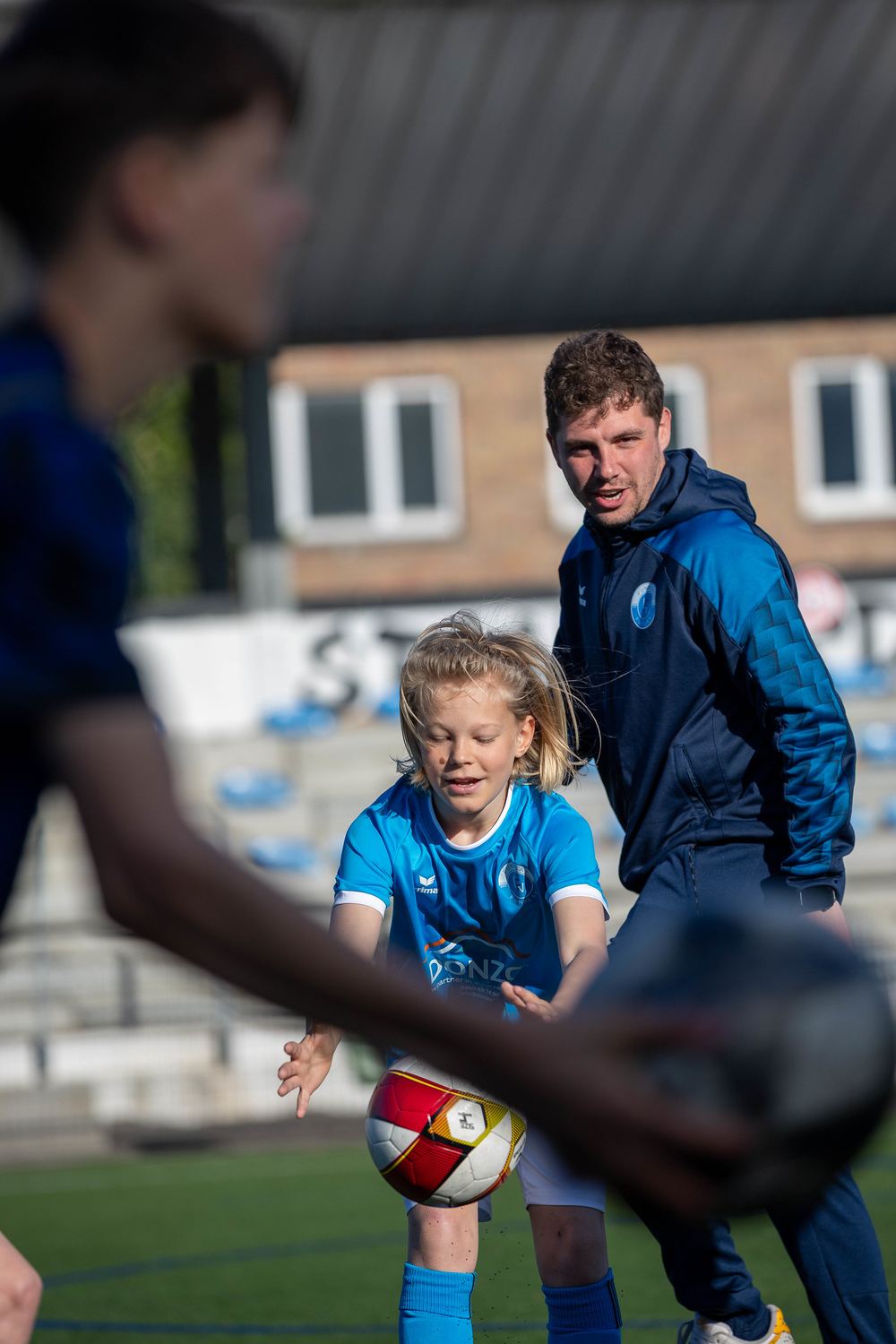 Trainer geeft persoonlijke aandacht
